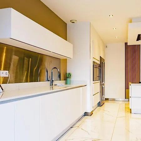 Villa Grand Large Meyzieu